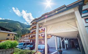 Jufa Alpenhotel Saalbach